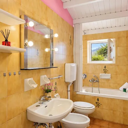Casa Del Sole Apartment Colico